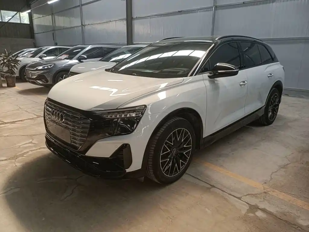 Audi Q5 e-tron — миниатюра 2
