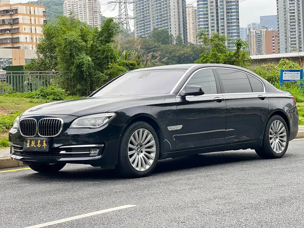 BMW 7 Series 2012