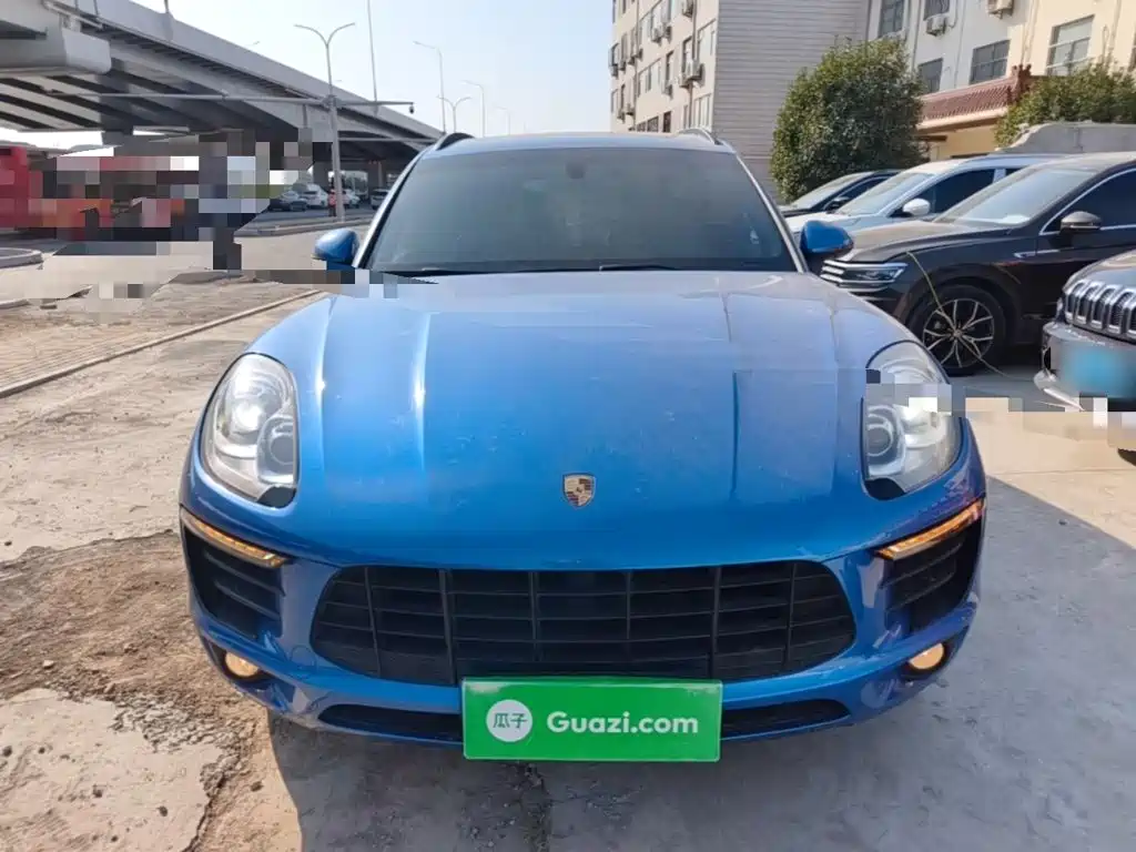 Porsche Macan — миниатюра 3