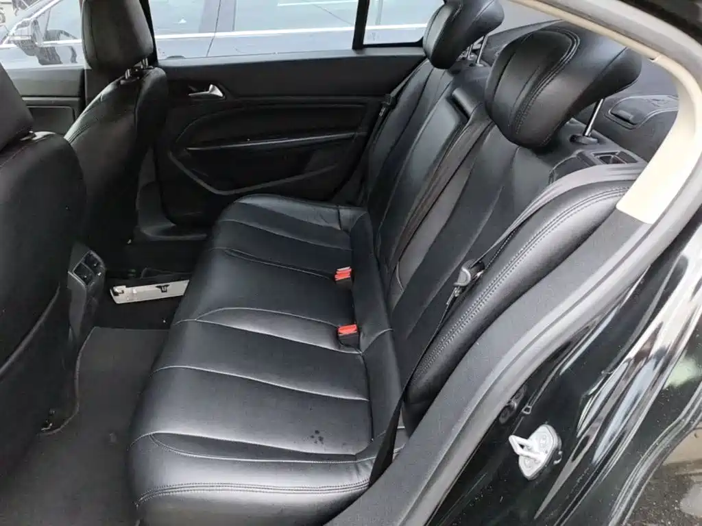 Peugeot 408 — миниатюра 17