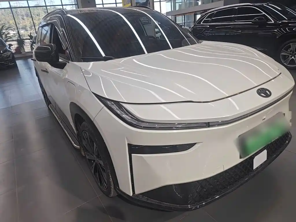 Toyota bZ3X — миниатюра 4