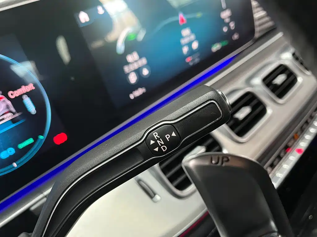 Mercedes-Benz GLE AMG — миниатюра 23