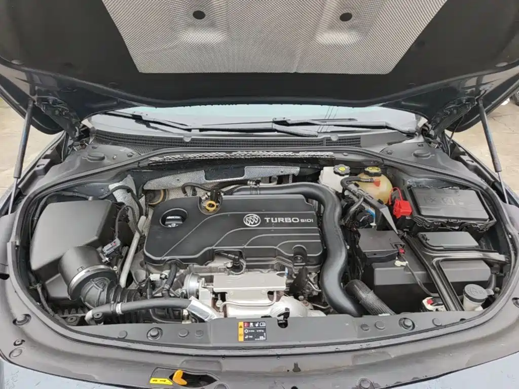 Buick LaCrosse — миниатюра 20