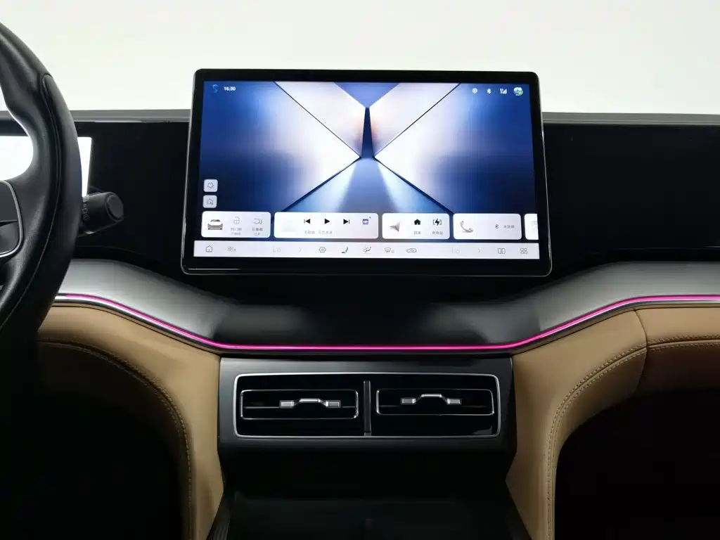 BYD L DM-i — миниатюра 12