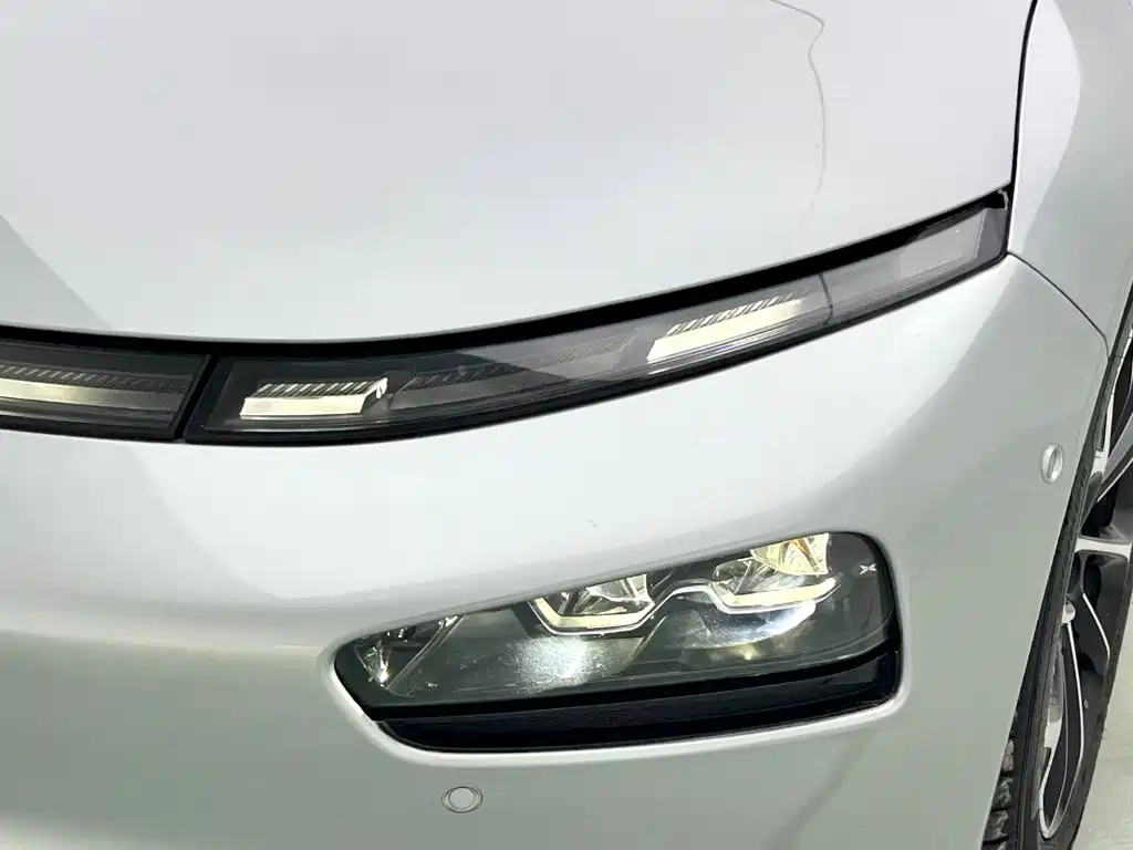 XPeng P7 — миниатюра 7