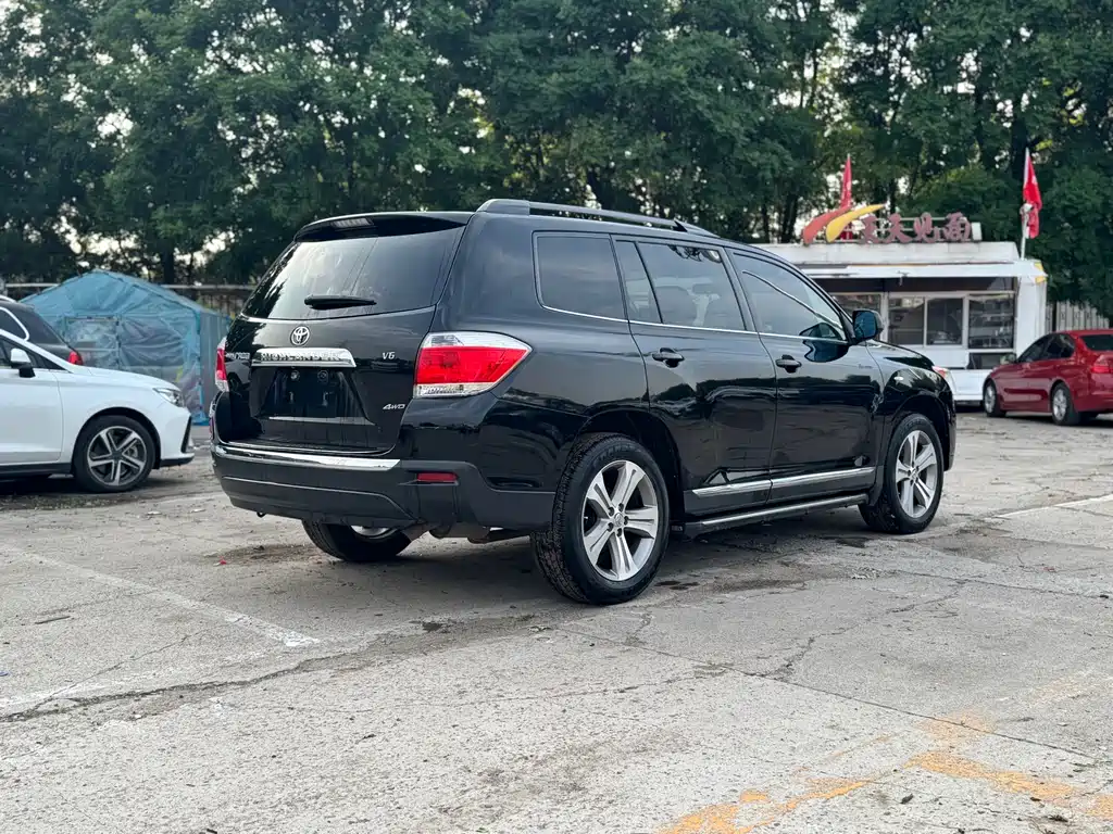 Toyota Highlander — фотографии объявления, Фото 17