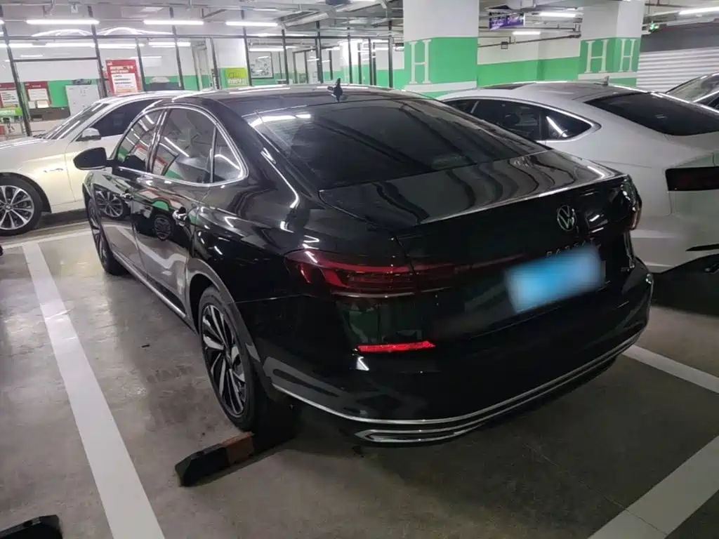 Volkswagen Passat — миниатюра 5