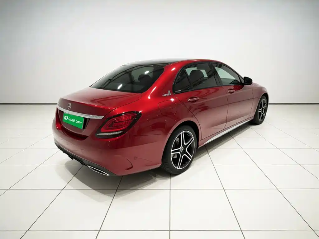 Mercedes-Benz C-Class — миниатюра 4