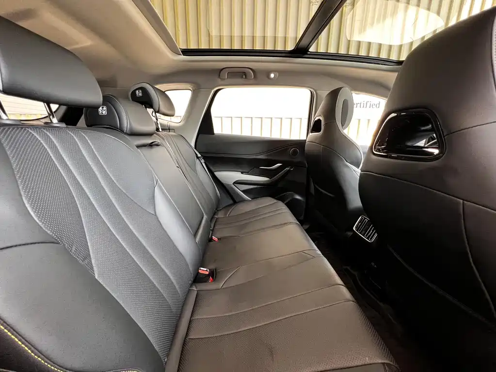 BYD SEA LION 05 DM I