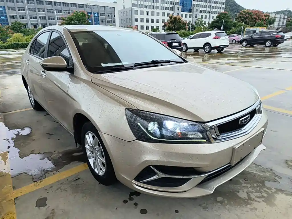 Geely Emgrand — миниатюра 4