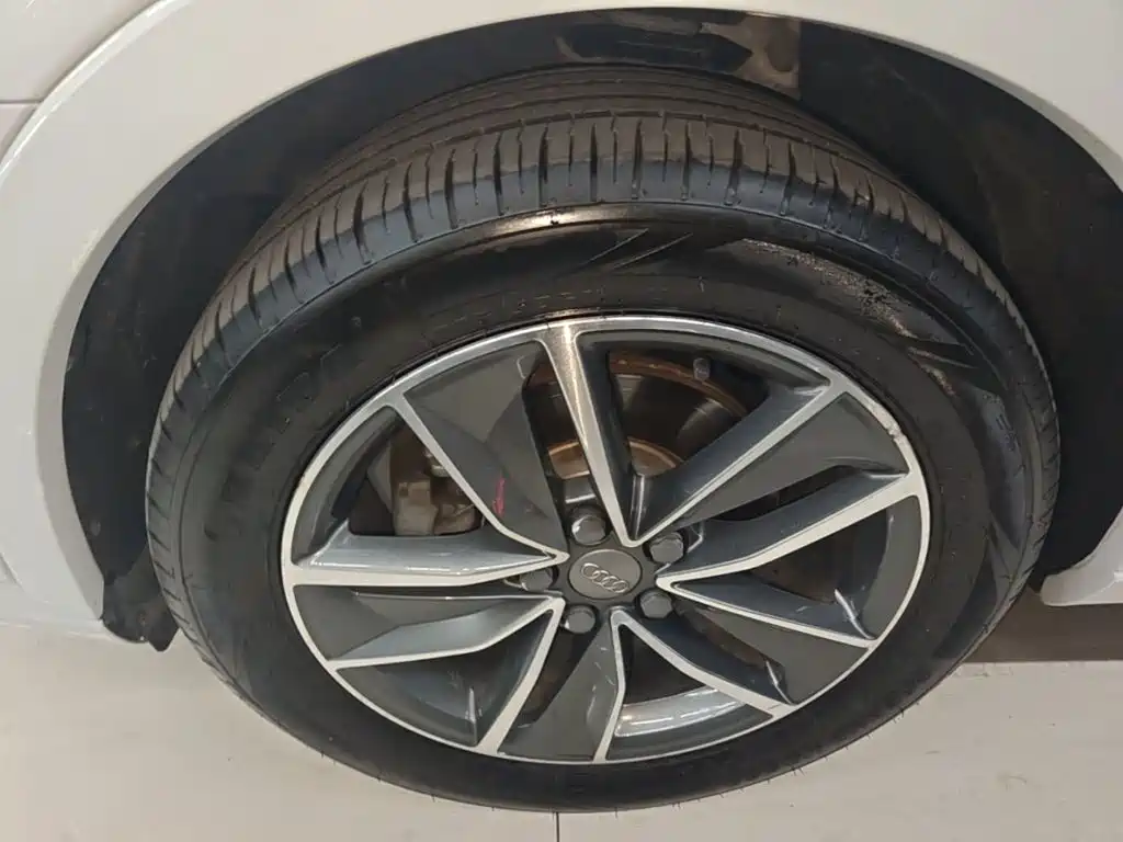 Audi Q3 — миниатюра 23