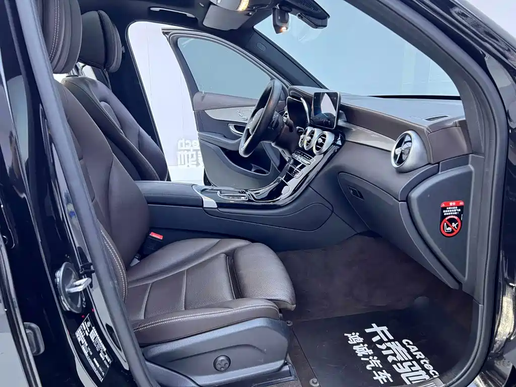 Mercedes-Benz GLC — миниатюра 23