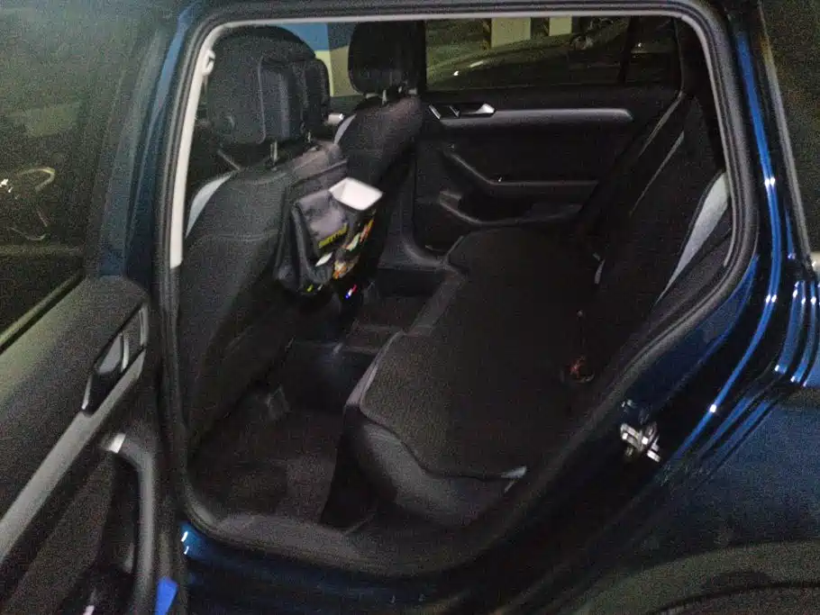 Volkswagen Viloran — миниатюра 11