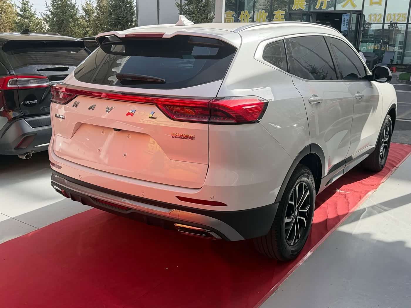 Haval Haval H6 1.5 л 2023 г. Белый, пробег 41000 км