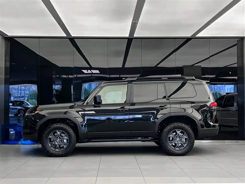 Lexus GX 2024 550