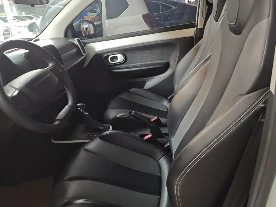 Roewe Clever — миниатюра 9