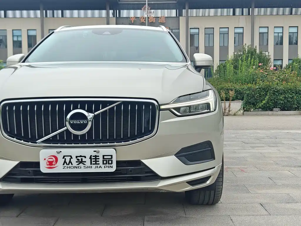 Volvo XC60 — миниатюра 22