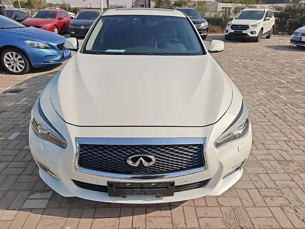 Infiniti Q50L — миниатюра 3
