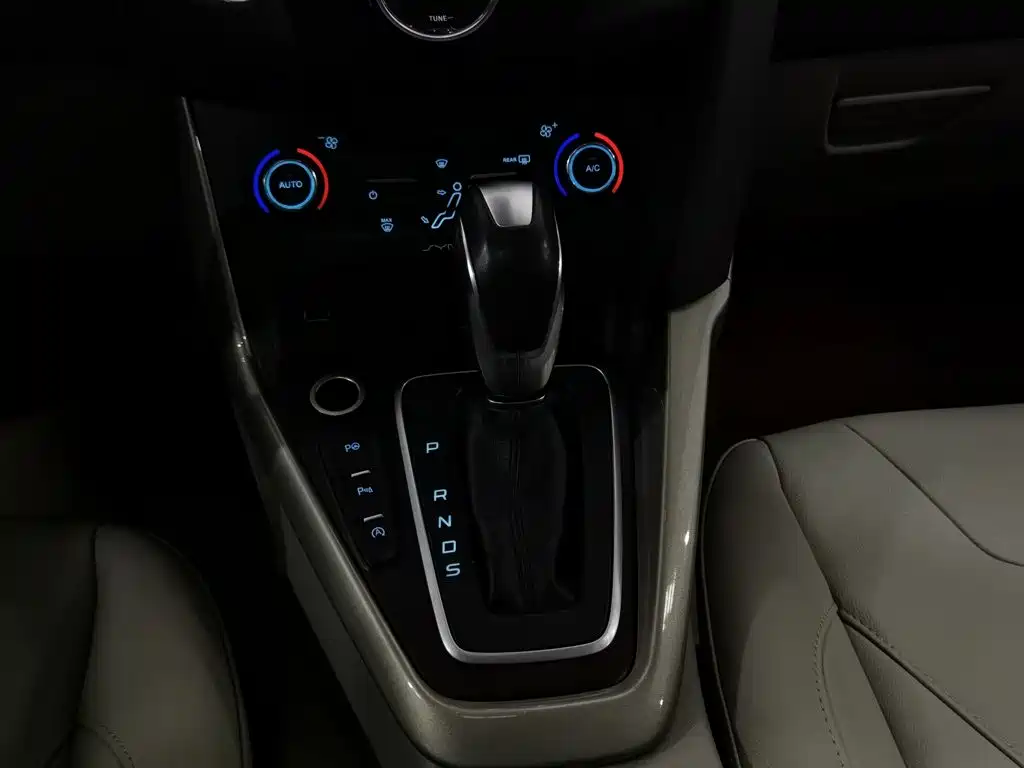 Ford Focus — миниатюра 13