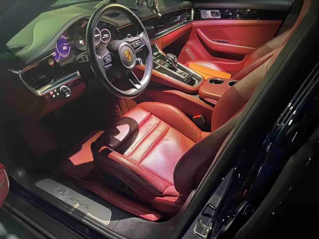 Porsche Panamera — миниатюра 4