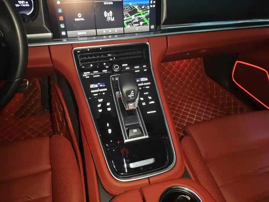 Porsche Panamera Hybrid — миниатюра 16