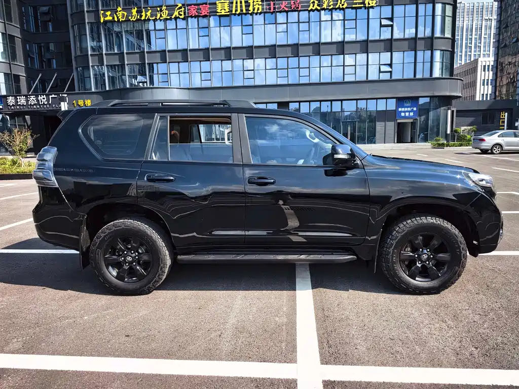 Toyota Land Cruiser Prado 2010 4.0L AT TX-L