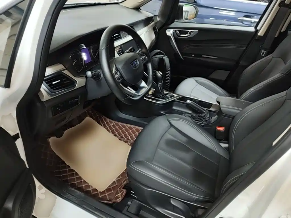 Geely Vision X3 — миниатюра 16