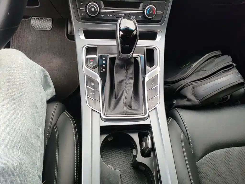 Geely Emgrand — миниатюра 14