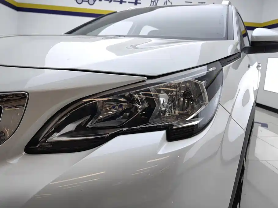 Peugeot 4008 — миниатюра 5