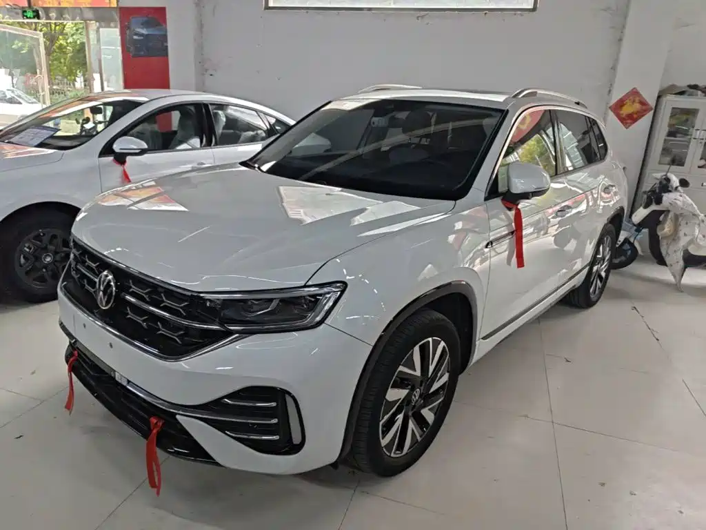 探岳 2023款 330TSI 两驱R-Line高能版 2023