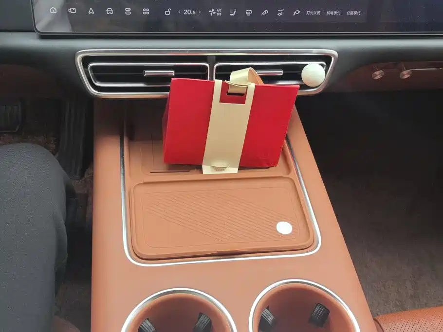 Li Auto Li L6 — миниатюра 16