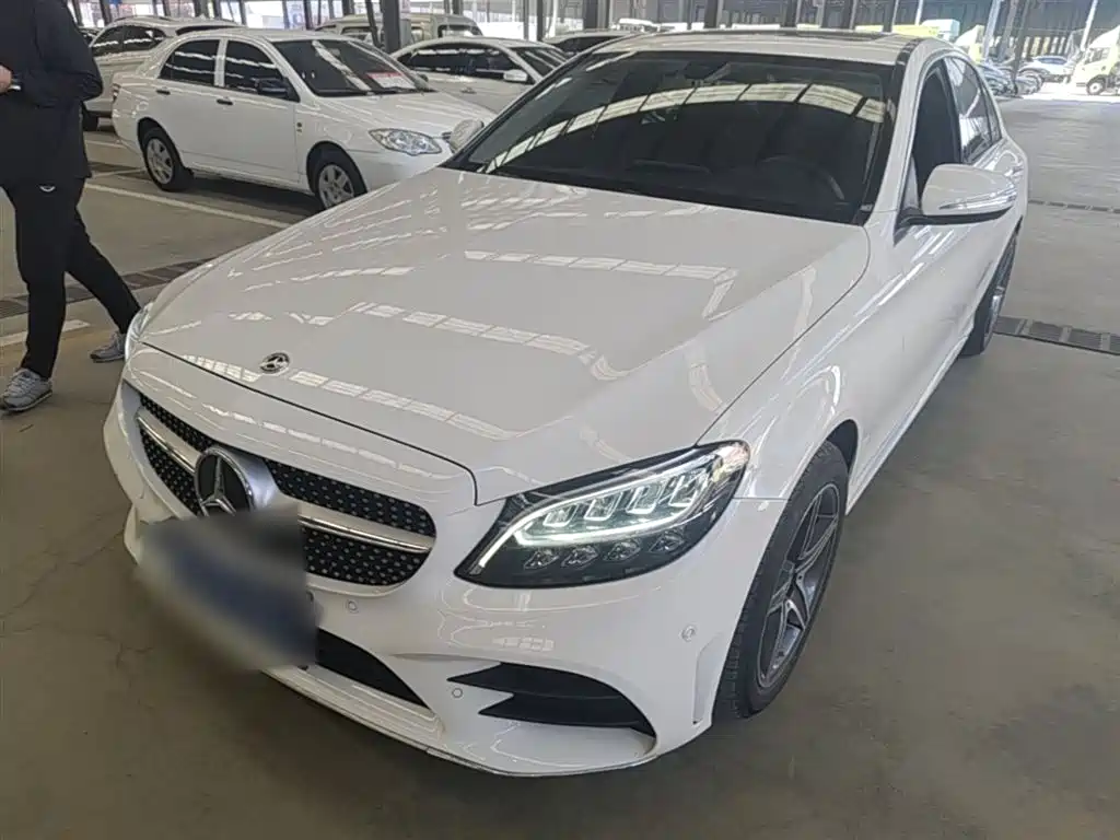 Mercedes-Benz C-Class 2020