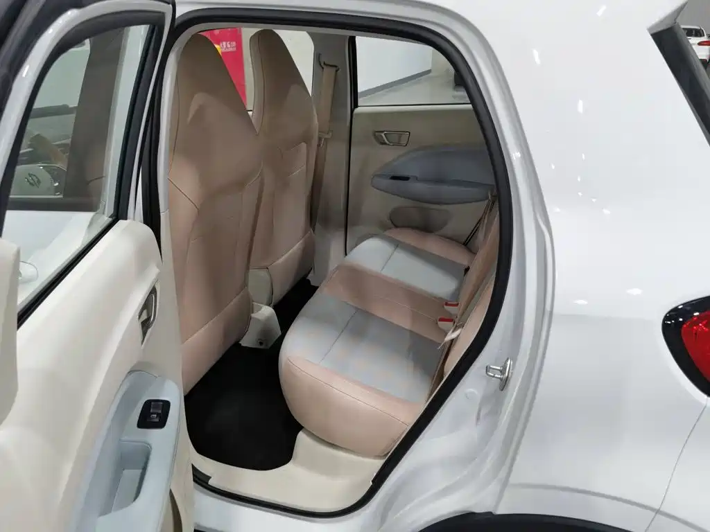 Leapmotor Leapmotor T03 — миниатюра 15