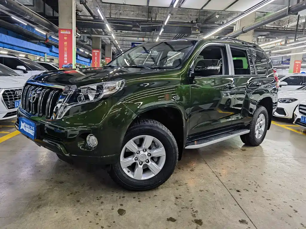 TOYOTA PRADO