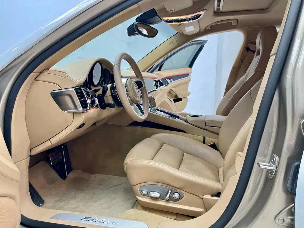 Porsche Panamera — миниатюра 4