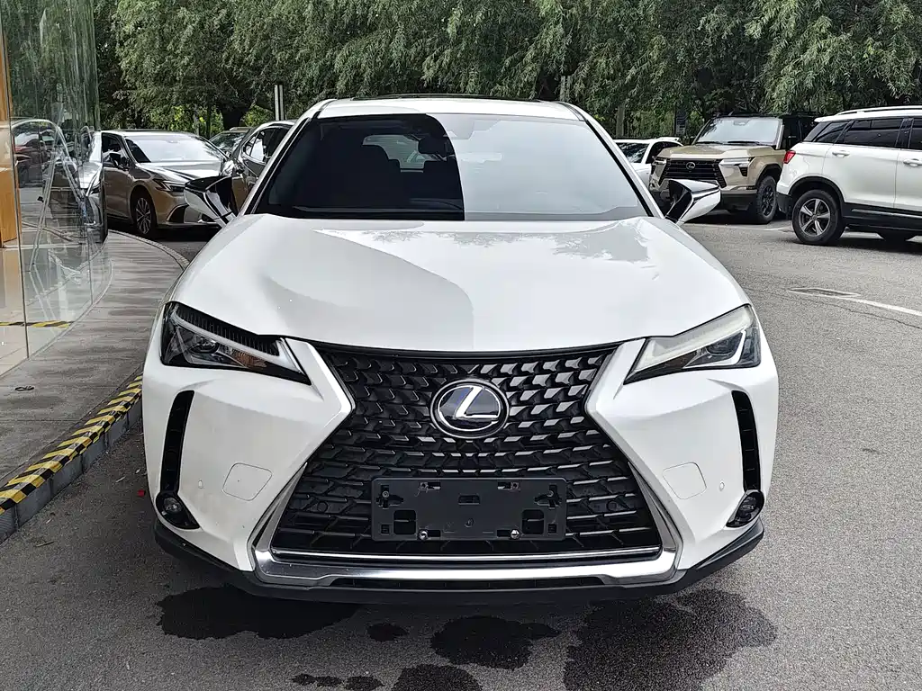 Lexus UX — миниатюра 2