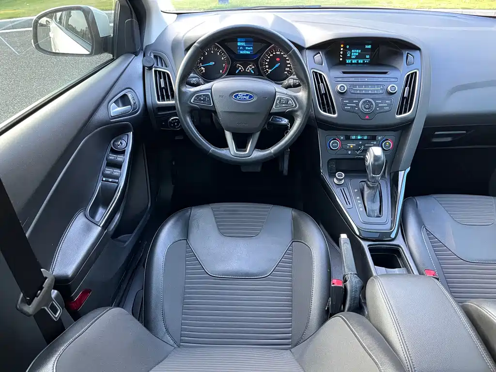 Ford Focus — миниатюра 13
