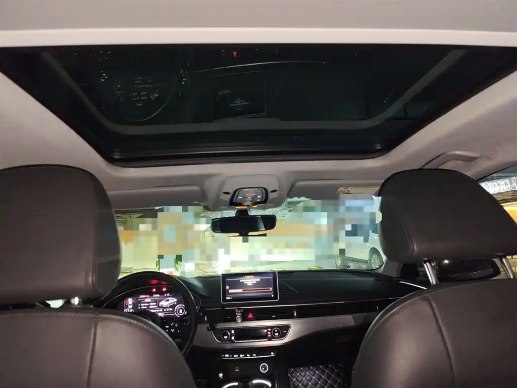 Audi A4L 2019 40 TFSI Fashion V