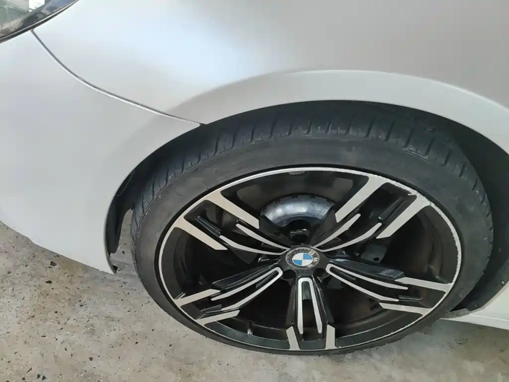 BMW 6 Series — миниатюра 23