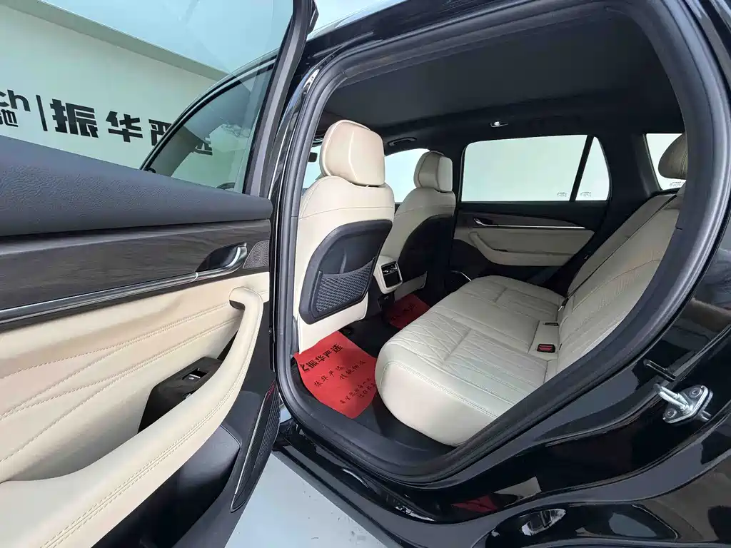 Geely Xingyue L — миниатюра 6