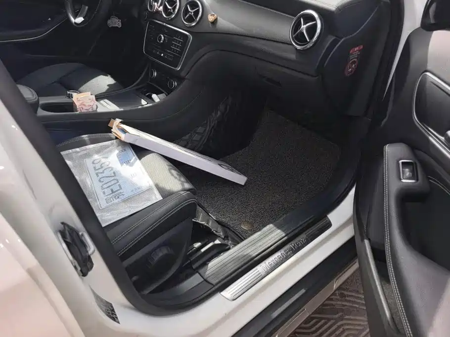 Mercedes-Benz GLA — миниатюра 8