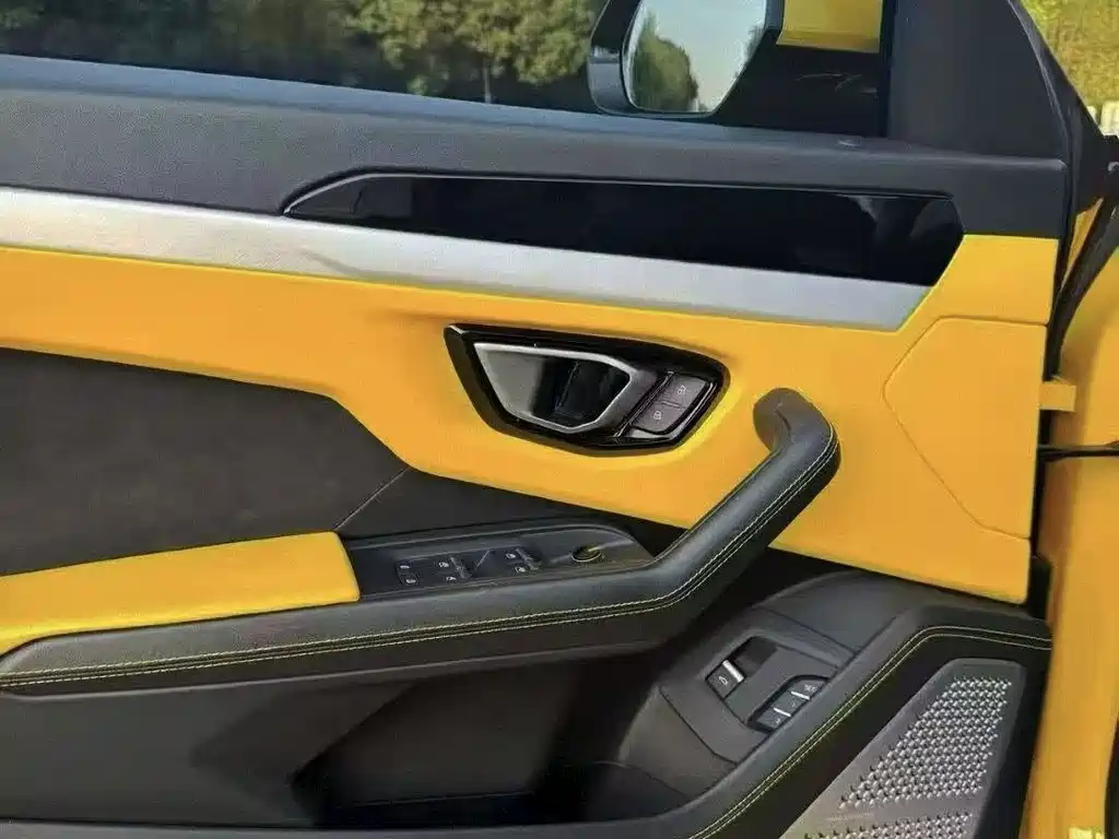 Lamborghini Urus 2018 4.0T V8