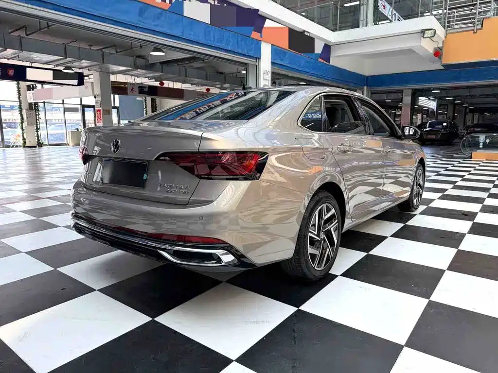 Volkswagen Sagitar — миниатюра 20