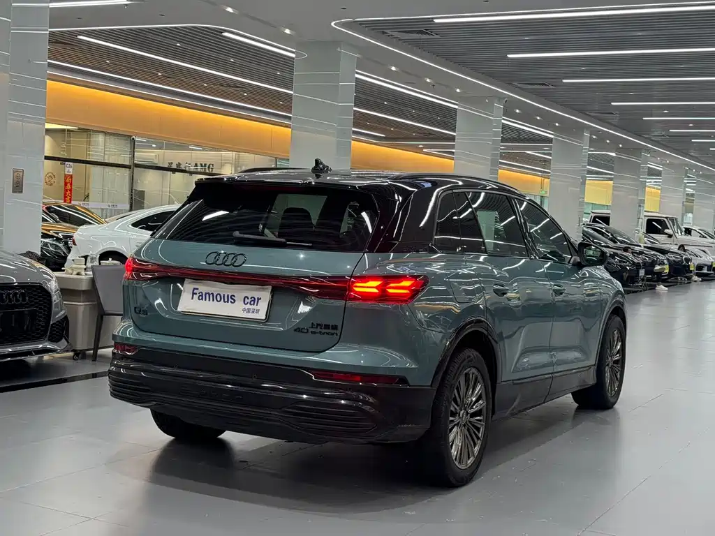Audi Q5 e-tron — миниатюра 6