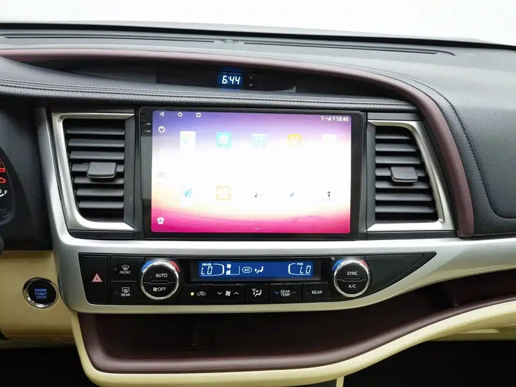 Toyota Highlander — миниатюра 12