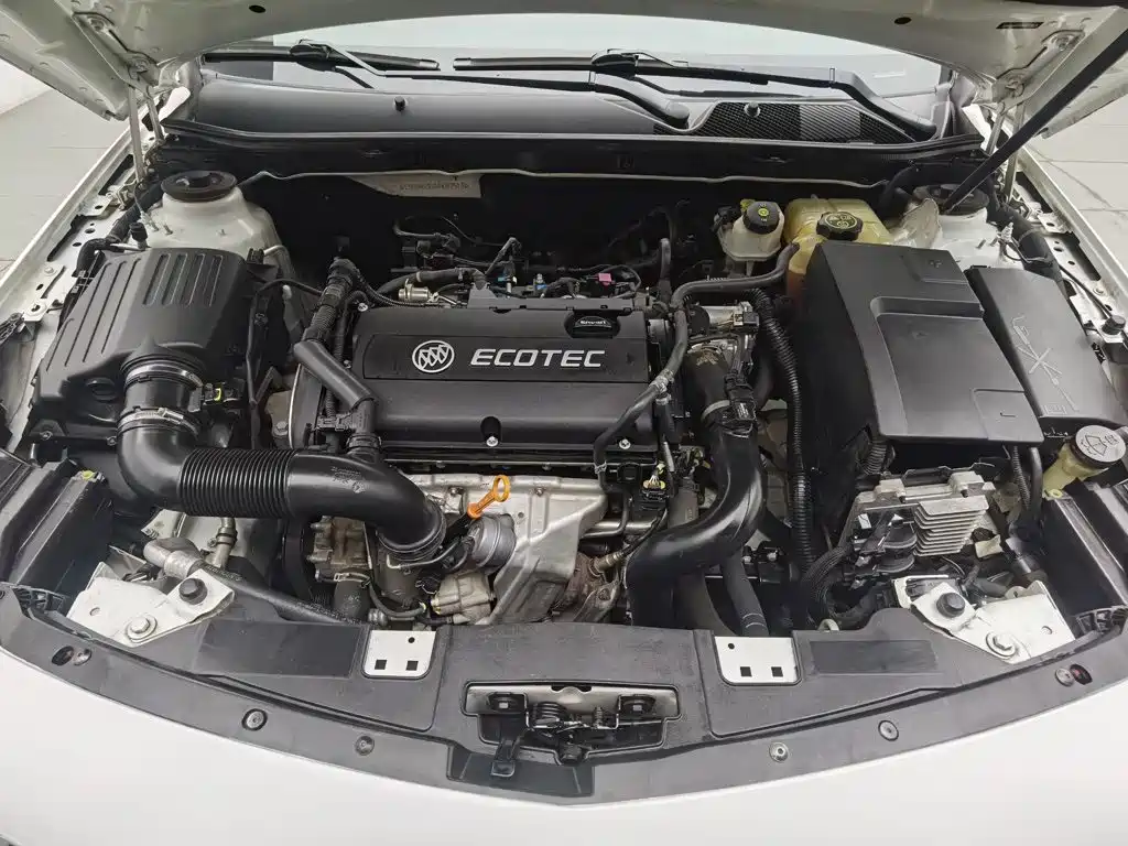 Buick Regal — миниатюра 6