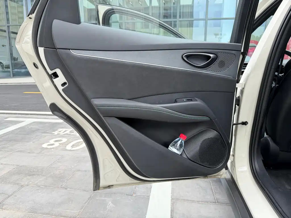 BYD SEAL 06 NEW ENERGY