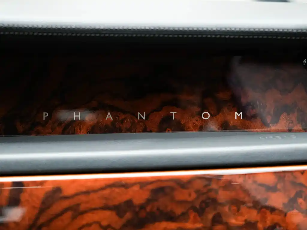 Rolls-Royce Phantom — миниатюра 24