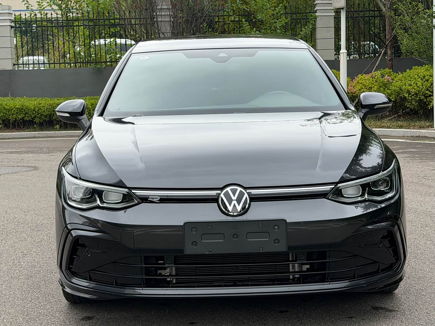 Volkswagen Golf 1.4 л 2022 г. Чёрный, пробег 19000 км