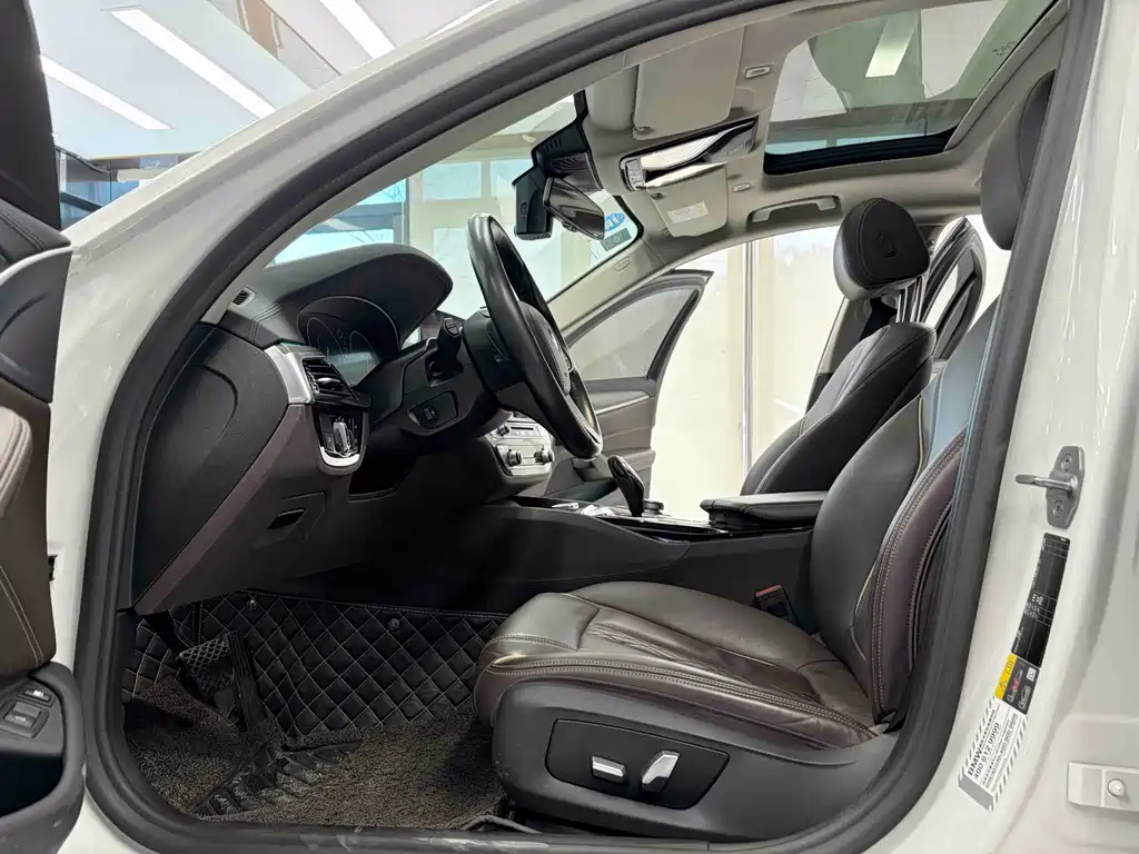 BMW 5 SERIES NEW ENERGY